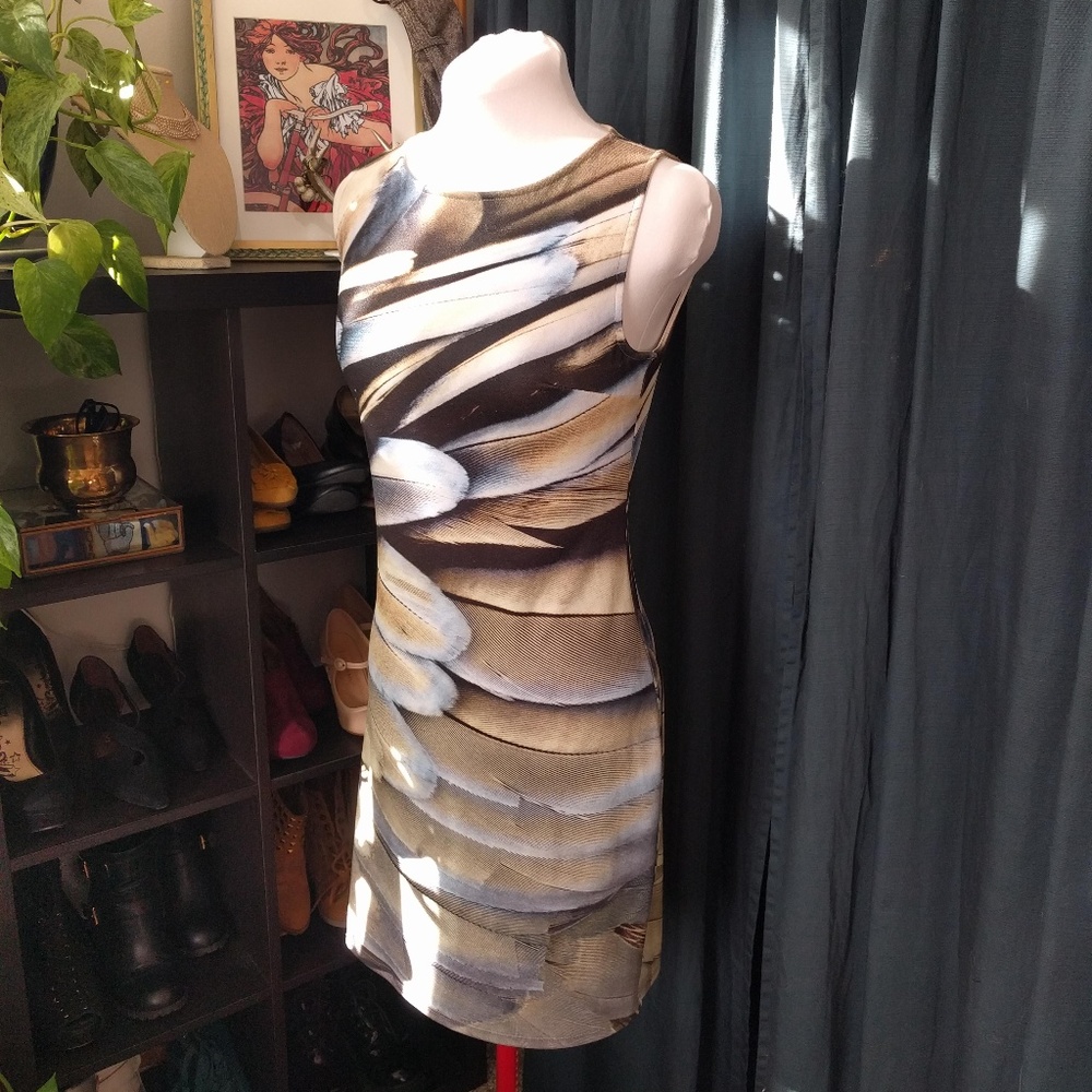 Citi Life | Feather Print Midi Bodycon Dress Small